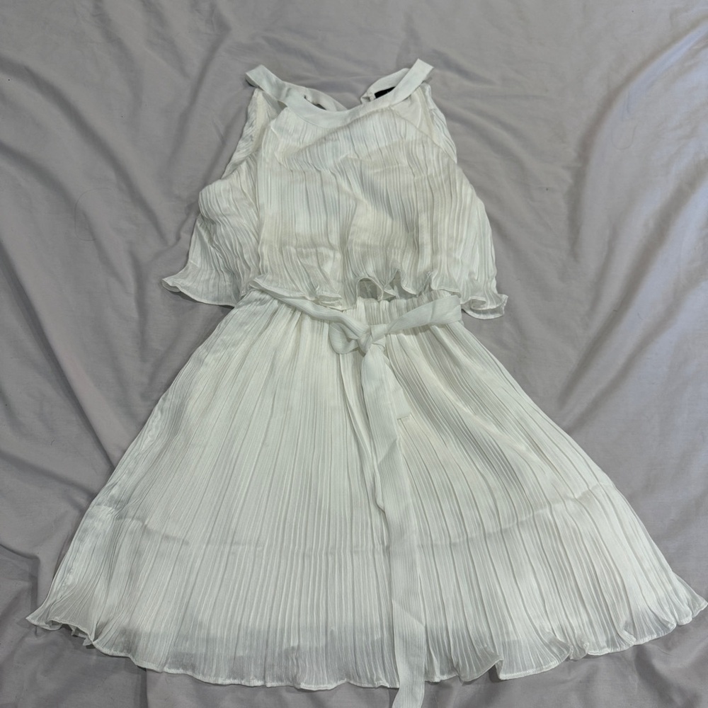 Lulus White Pleated Halter Dress Size Small NWT - Picture 4 of 8